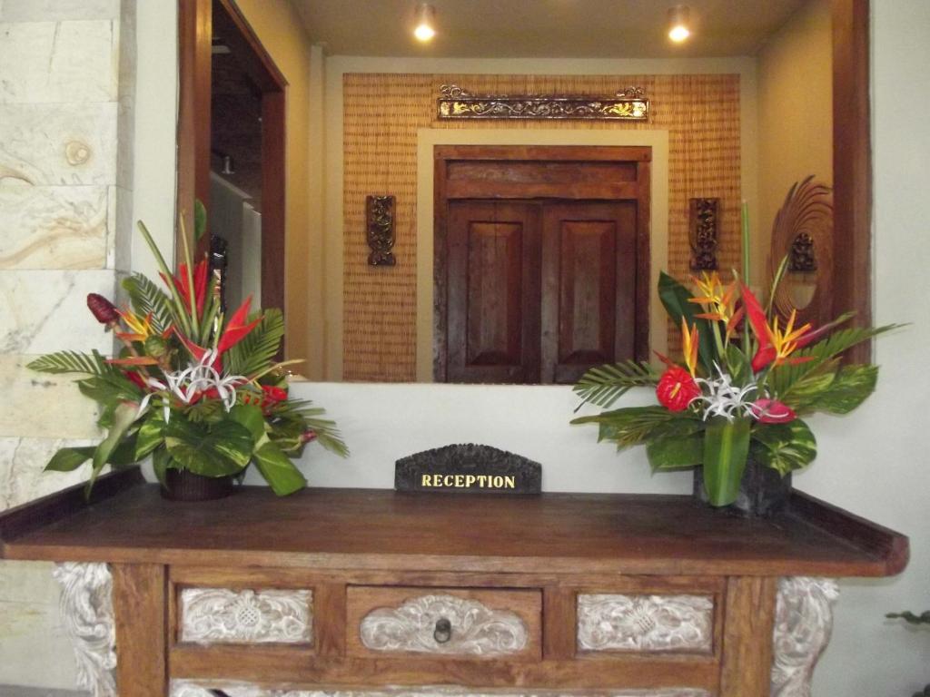 Desa Nyima Hotel Seminyak Exterior foto