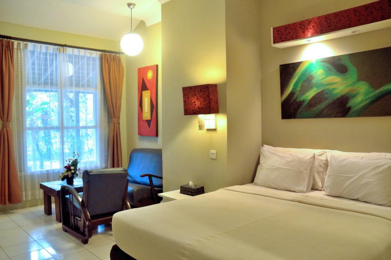 Desa Nyima Hotel Seminyak Exterior foto